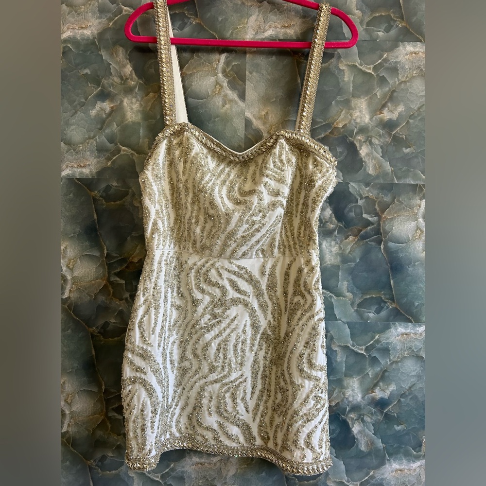 NWT Retrofete Pary Dress/ Withe / Silver/ Size L - Picture 3 of 16